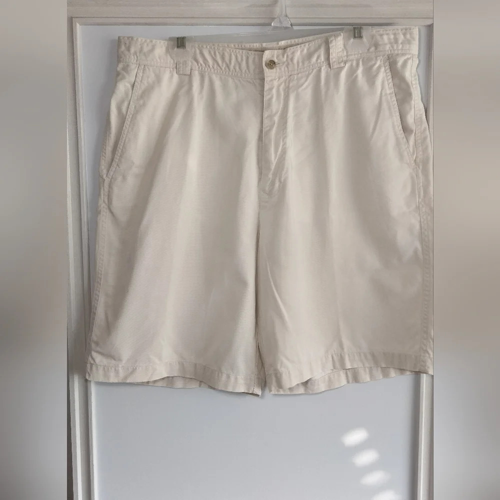 Tommy Bahama Relax Men's Shorts light Cream White Size 36 8.5" - Picture 4 of 9